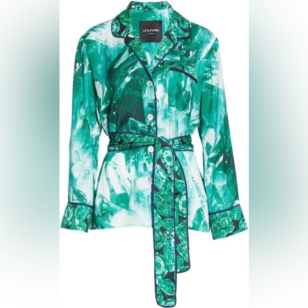 New with tags Le Superbe Staycation Top in Emerald Quartz Size 2